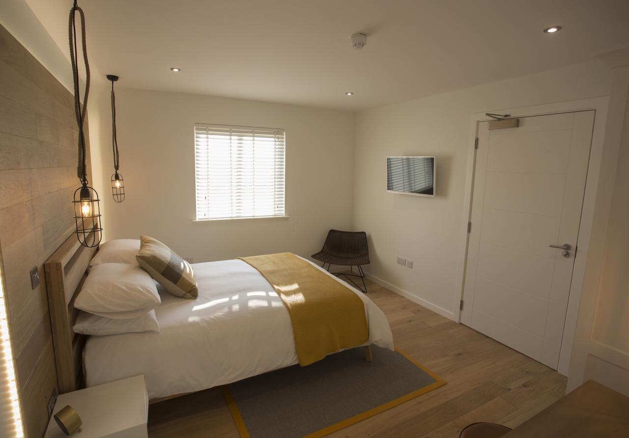 Byde Guesthouse ウェストヒル エクステリア 写真