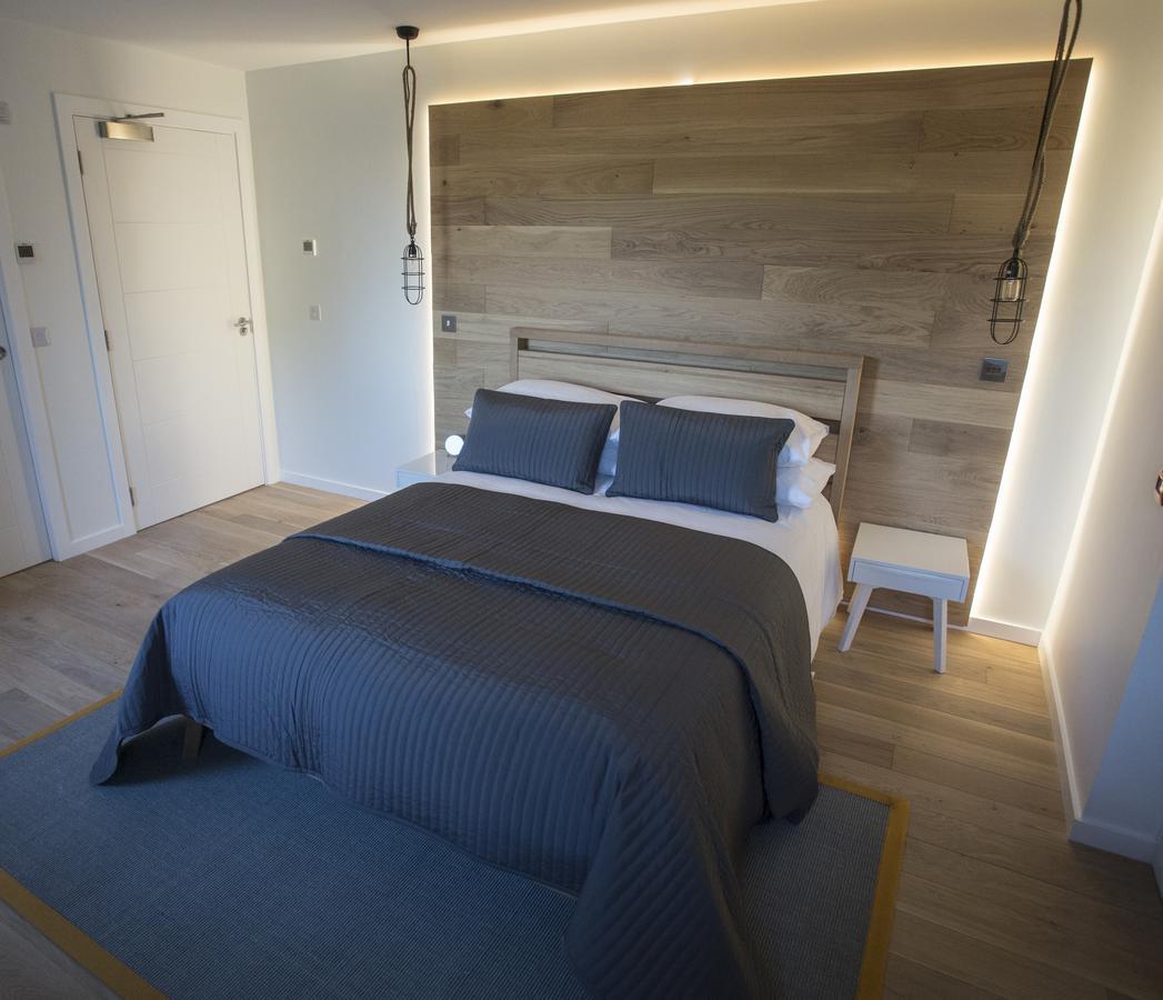 Byde Guesthouse ウェストヒル エクステリア 写真